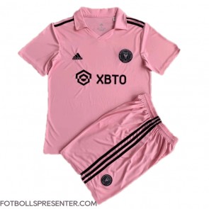 Inter Miami Hemmatröja Barn 2023-24 Kortärmad (+ korta byxor)